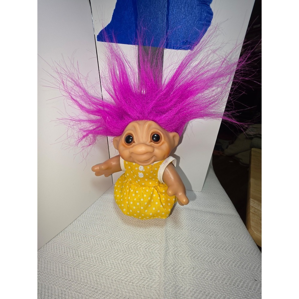 vintage pink haired 1984 DAM Norfin Troll doll 5-inch size lucky charm